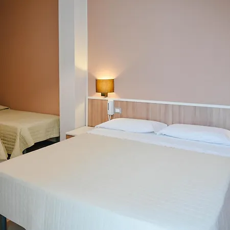 Stella Del Sud Авола